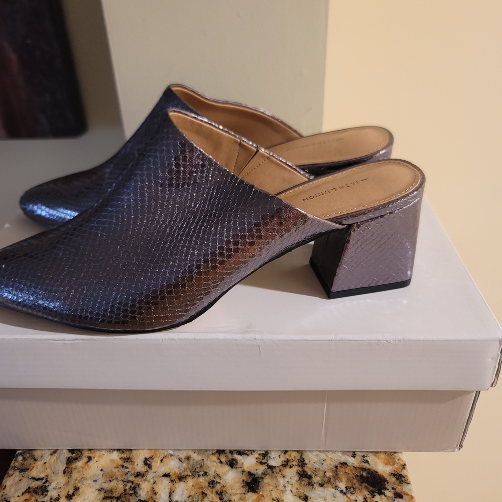 14th & Union Metallic Snake Pattern Mules - Picture 3 of 6